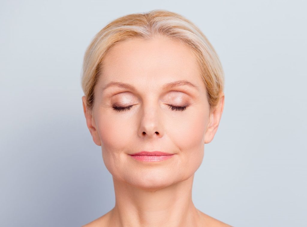Relax-Neck-Bands-and-Wrinkles-Safely Skin Rejuvenation