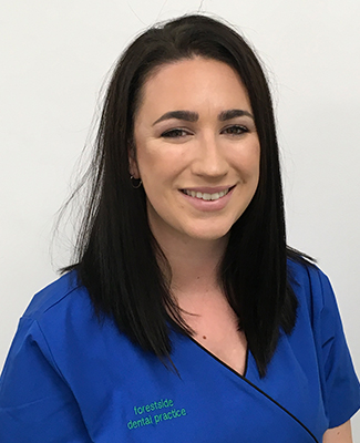 Nicole-325-400 dentistry new forest